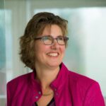 Cora van der Put, arbeidsmediator Eindhoven en Waalre bij Van Opstal & Partners